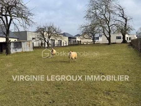 terrain 1 049 m² saint pierre la cour