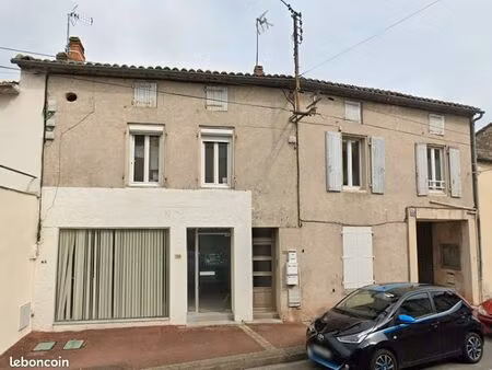immeuble 7 pièces 260 m²