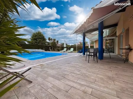 maison 6 pièces 157 m²