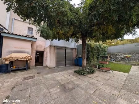 maison 3 pièces 81 m²