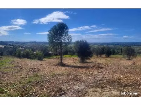 terrain 340 m² montfrin