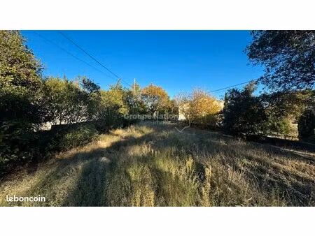 terrain 339 m² calvisson