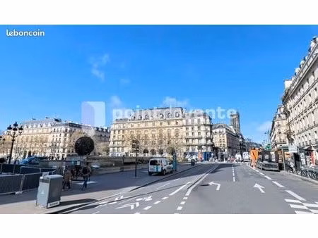 local commercial 69 m²