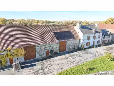propriété 10 pièces 326 m²