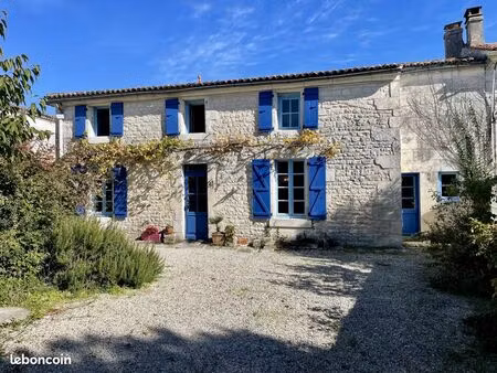 maison 6 pièces 148 m²