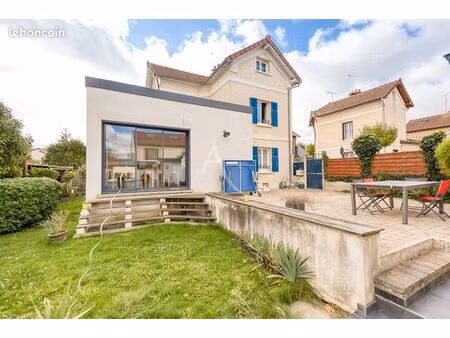 maison 6 pièces 138 m²