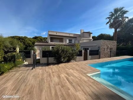 appartement t4 sanary sur mer avec jardin et piscine