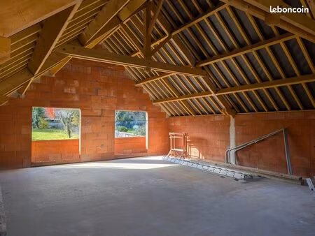 maison 7 pièces 168 m²