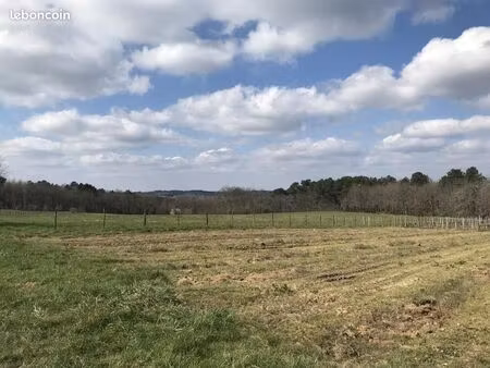 terrain 2 500 m² eyraud crempse maurens