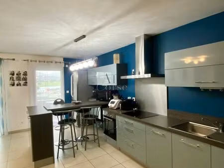 appartement 4 pièces 79 m²