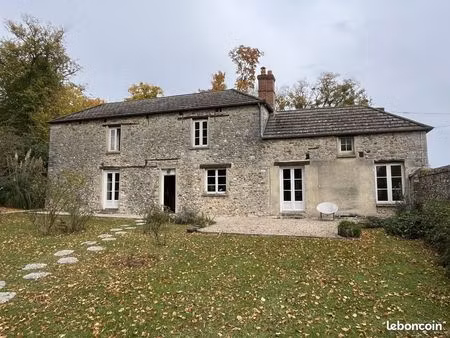 maison 6 pièces 135 m²