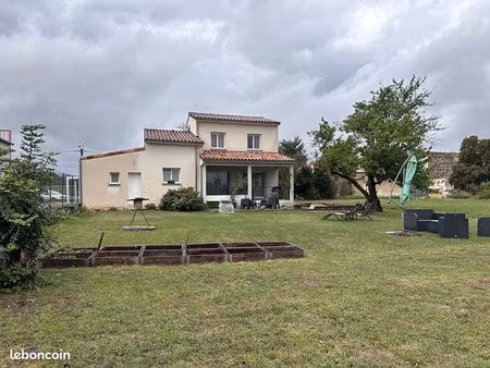 maison 4 pièces 120 m²