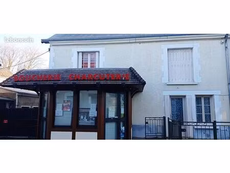 maison 8 pièces 150 m²