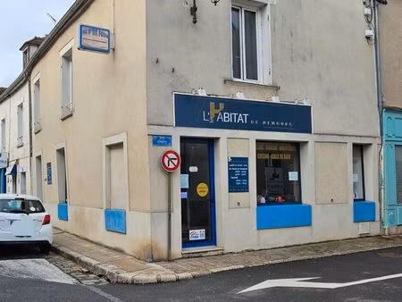 local commercial nemours