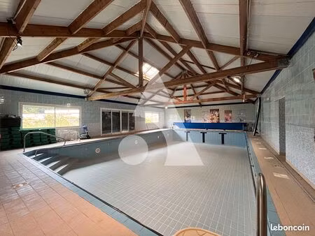 local 436 m² riantec