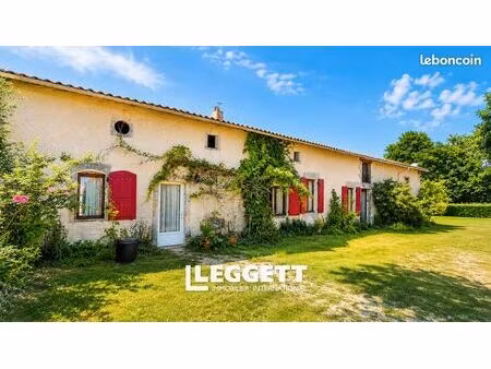maison 10 pièces 368 m²