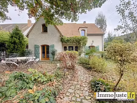 maison 7 pièces 190 m²