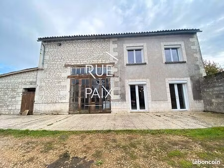 maison 6 pièces 156 m²