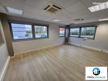 bureaux 105 m² boves