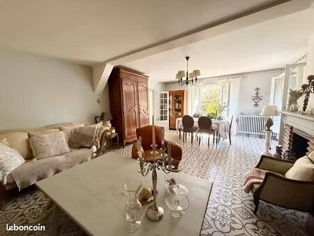 maison 6 pièces 132 m²