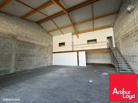 entrepot - logistique 250 m² ustaritz