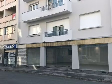 local commercial ou bureaux 159 m2