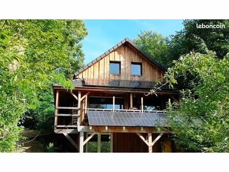 chalet 10 pièces 180 m²