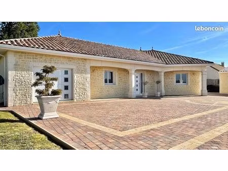 villa 5 pièces 113 m²