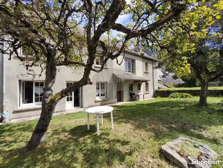 maison 9 pièces 145 m²