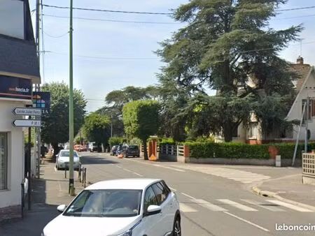 boutique 180 m² conflans ste honorine