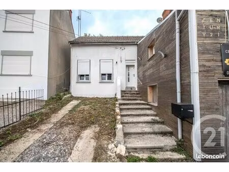 maison de village 6 pièces 110 m²