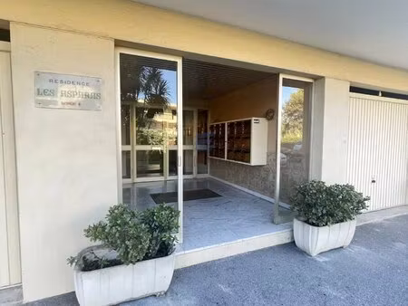 beau 2 pièces – emplacement privilégié à deux pas de la mer