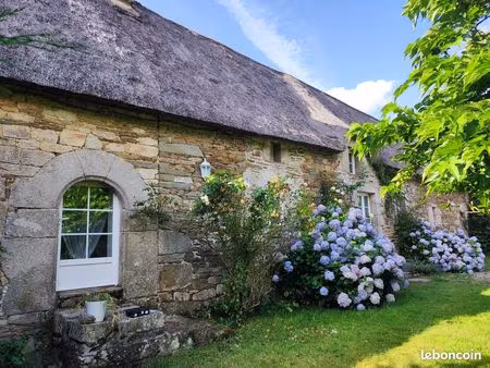 chaumière bretonne rénovée