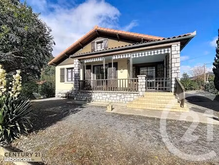 maison 6 pièces 93 m²