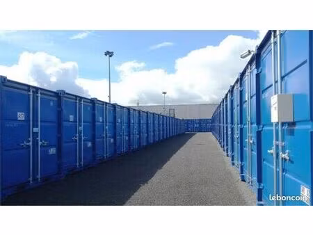 garage/box 7 m² riorges