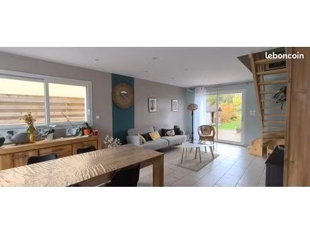 maison 6 pièces 109 m²