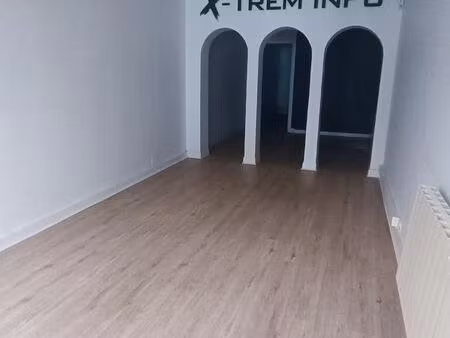 local commercial 38 m² ézy-sur-eure