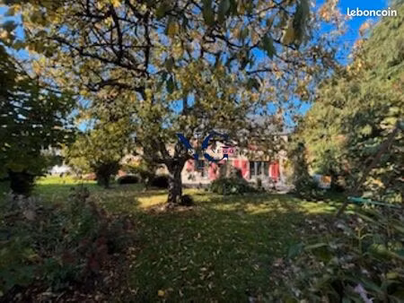 maison 8 pièces 200 m²