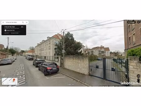 place de parking extérieur à beaumont sur oise ouest proche centre