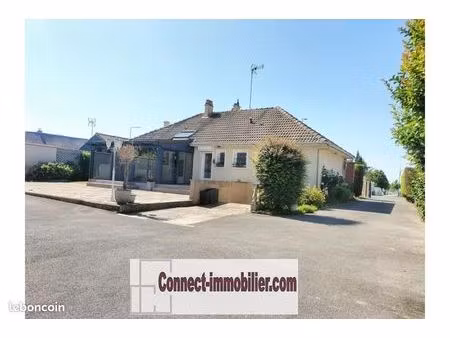 pavillon 6 pièces 103 m²