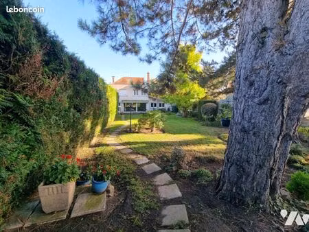 maison 288 m² neuville st remy