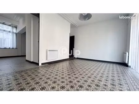 immeuble 227 m² harnes