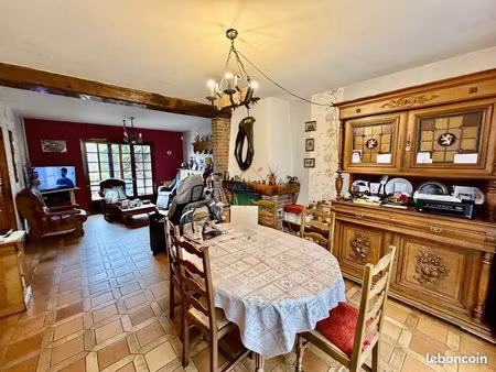 pavillon 1 pièce 112 m²