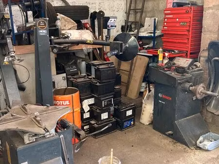 station lavage et garage automobile