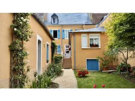 propriété bourgeoise centre-ville