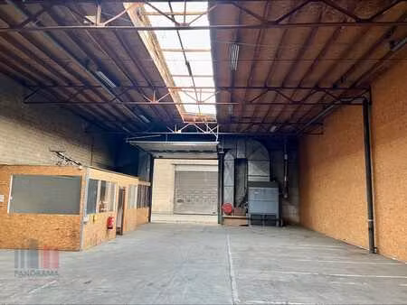 opslagruimte van 673 m² met sectionale poort nabij de e313