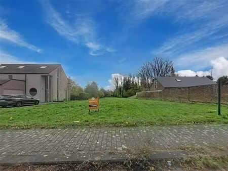 superbe terrain a batir de 26 ares et 12 centiares