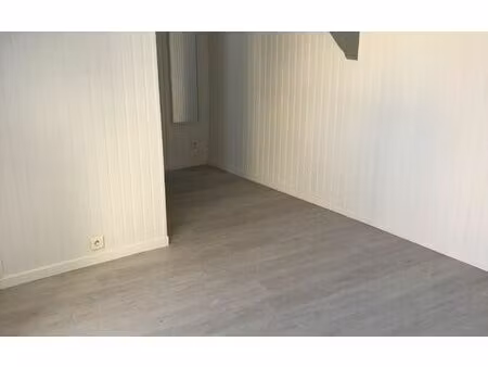 location appartement  m² t-1 à lizy-sur-ourcq  501 €