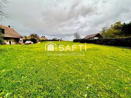 terrain à bâtir de 9 ares 20 centiares