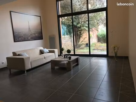 a 1h de paris  evreux centre  75m2 app duplex meublé et 80m2 de-jardin